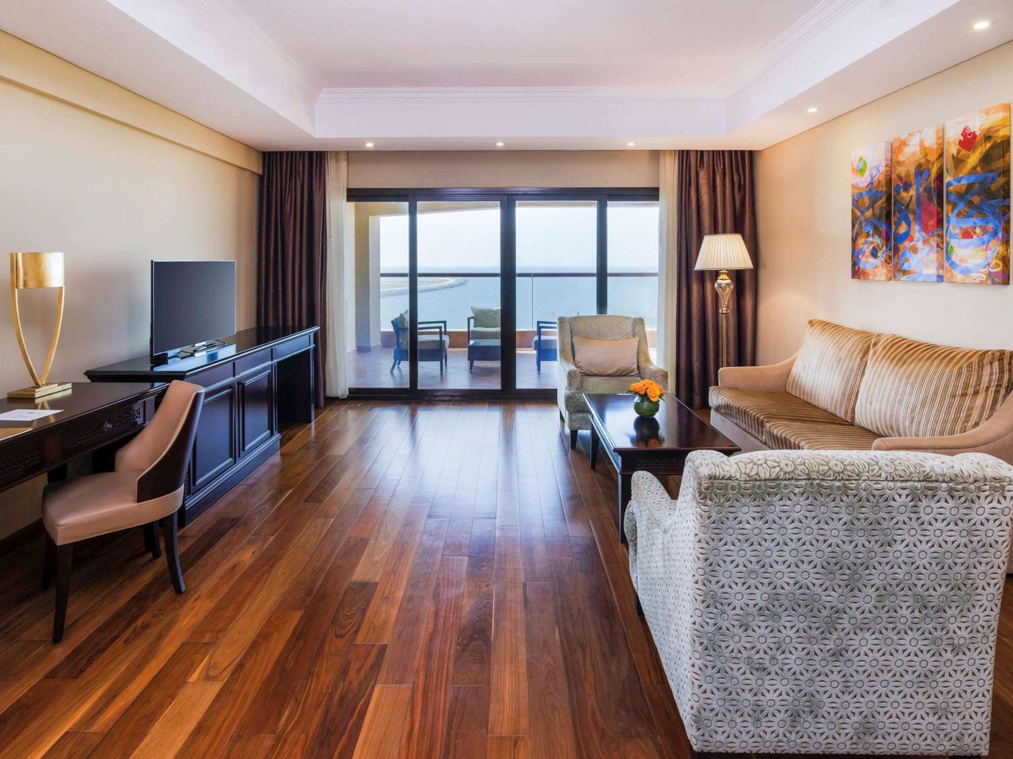 Pullman Al Marjan Island
