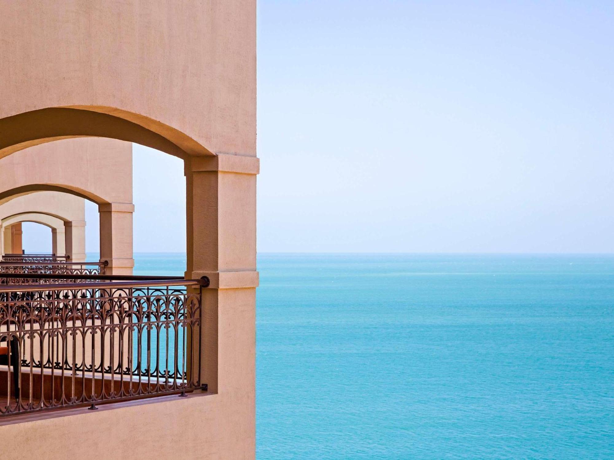 Pullman Al Marjan Island